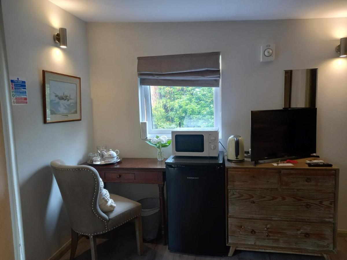Bed and Breakfast The Cabin Флор Экстерьер фото